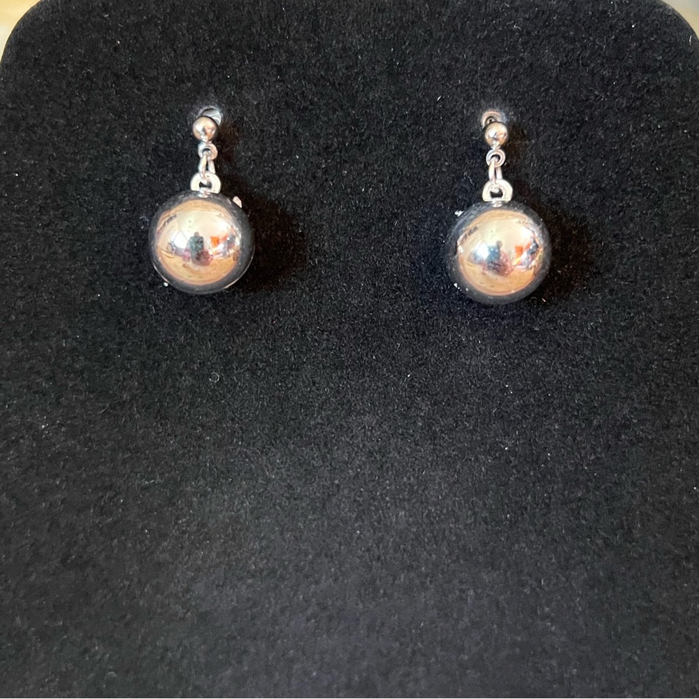 Small Ornament Ball Earrings